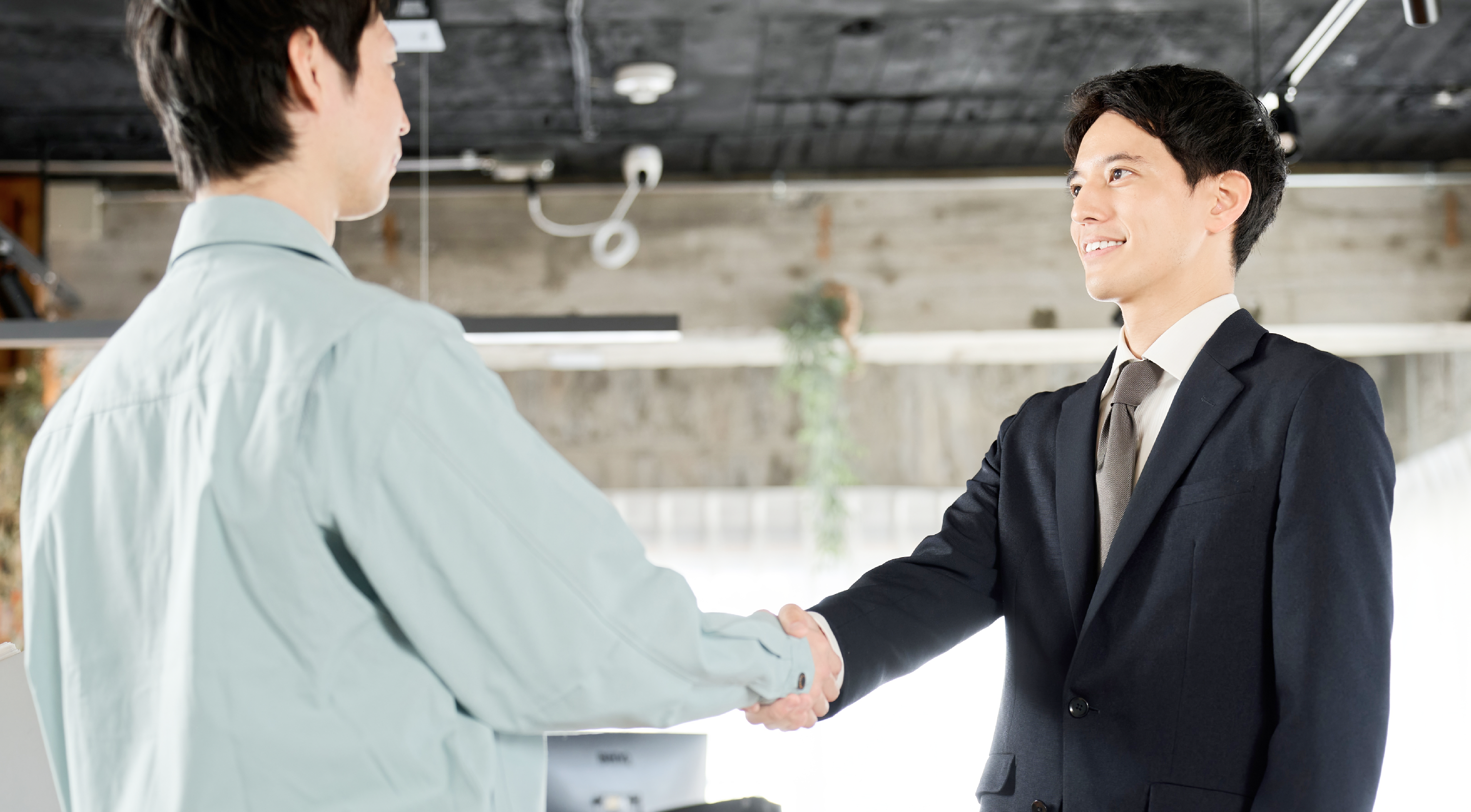 採用情報